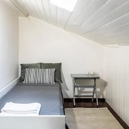 Lxway Sao Bento Loft Lisbona